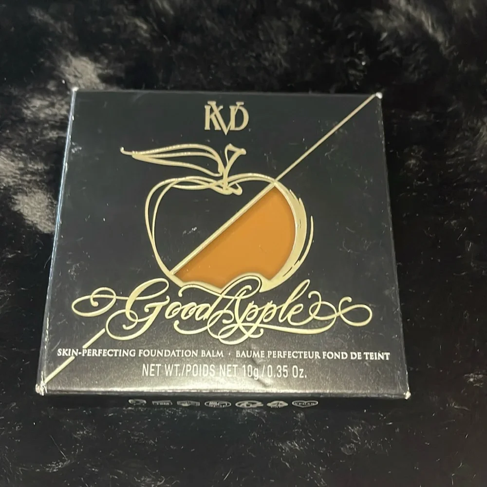 KVD Good Apple Tan 074 Skin-Perfecting Hydrating Foundation Balm
